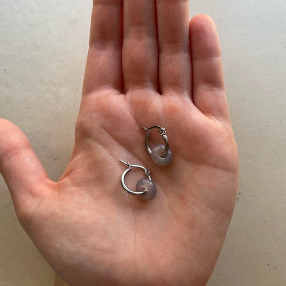 Silver Grey Agate Stone Hoops - Picture 5 of 5